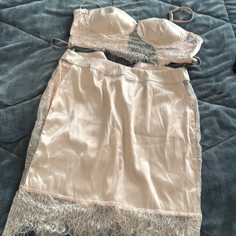 Two piece cute classy set